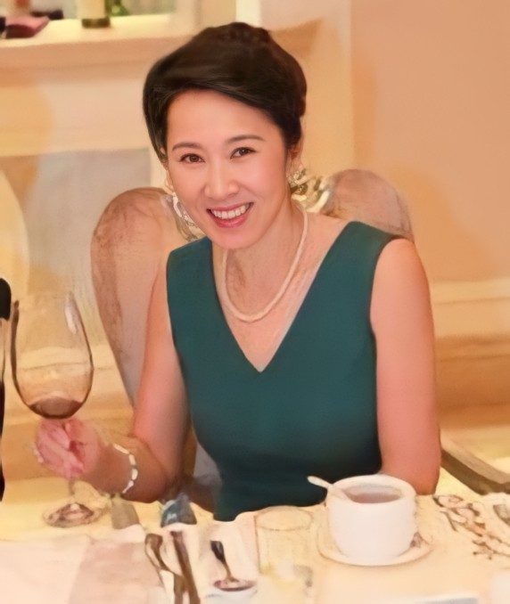 林宁出身豪门的她原本就很优秀