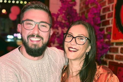 赌王四太回应怀孕 赌王 四太