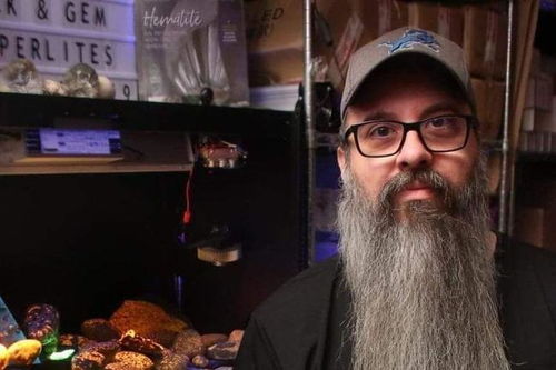 看了王志文的前任江珊 在看看现任的妻子 为