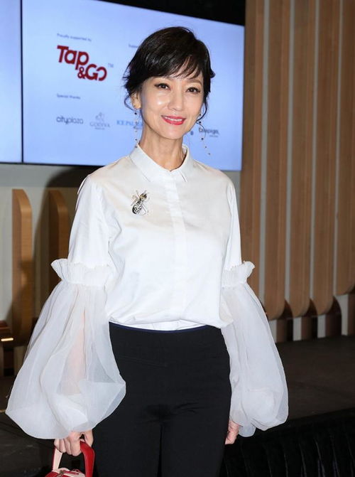 吴青峰歌手演唱曲目 吴青峰献唱新歌 在他的