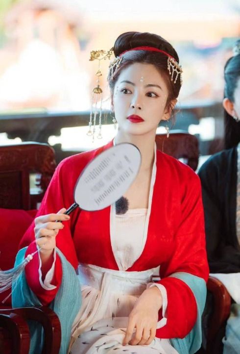 杨烁回应教育争议 从爆红到“万人唾弃” 杨